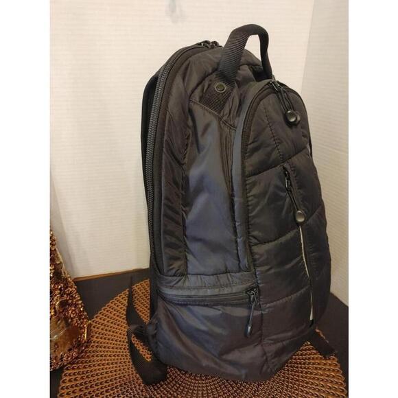 Targus Backpack - Picture 3 of 8